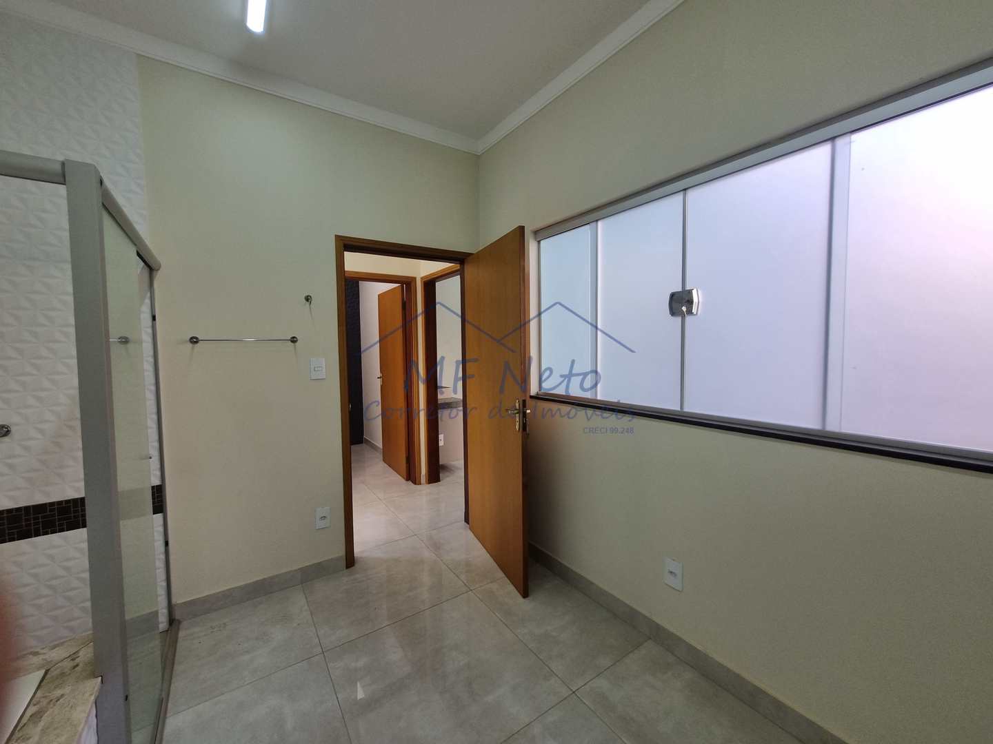 Casa à venda com 2 quartos, 250m² - Foto 22