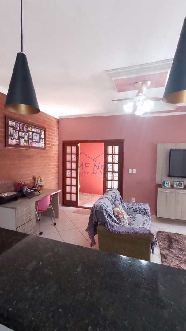 Casa à venda com 2 quartos, 250m² - Foto 17