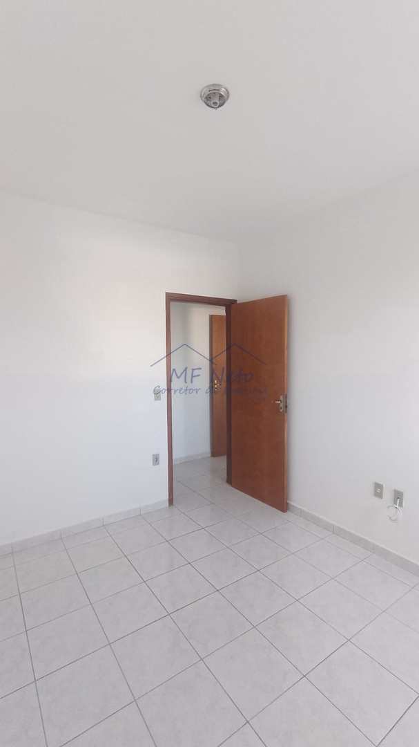 Apartamento à venda com 2 quartos, 64m² - Foto 18