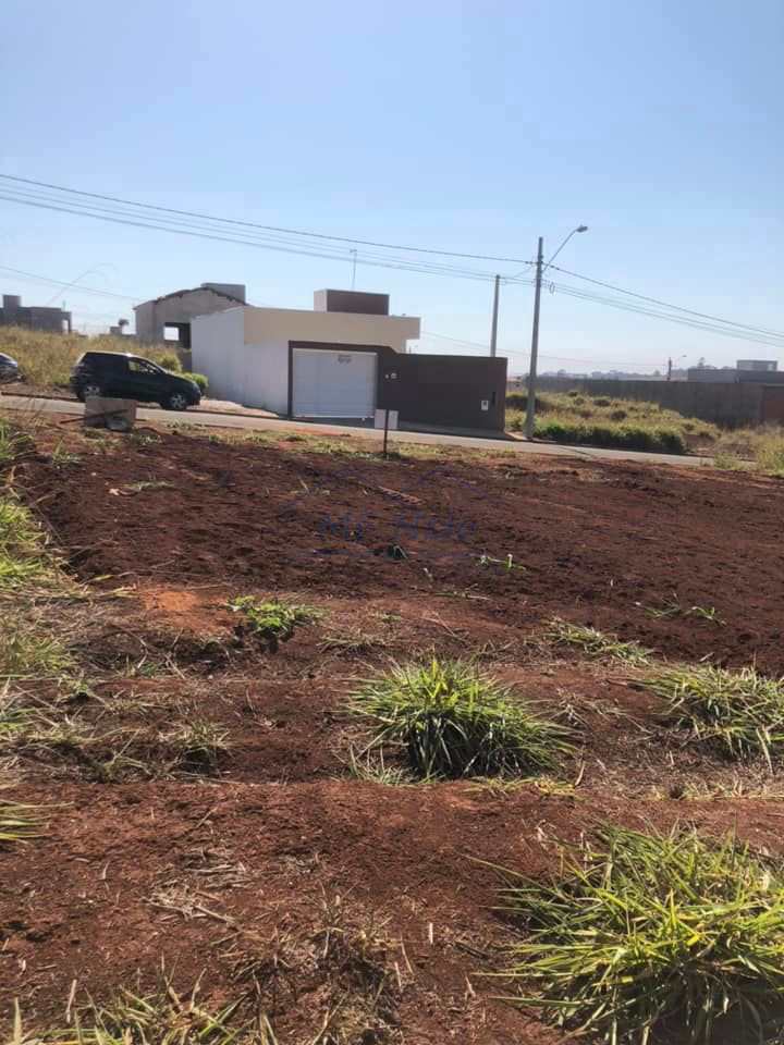 Terreno à venda, 180m² - Foto 2