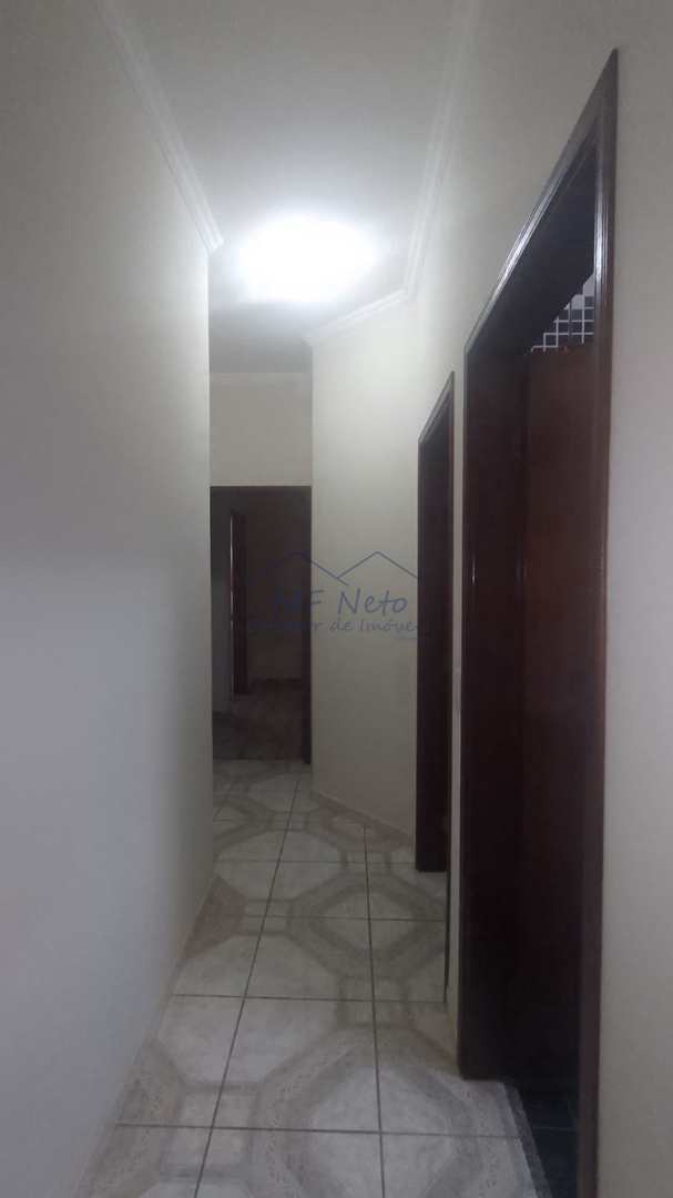 Casa à venda com 2 quartos, 250m² - Foto 12