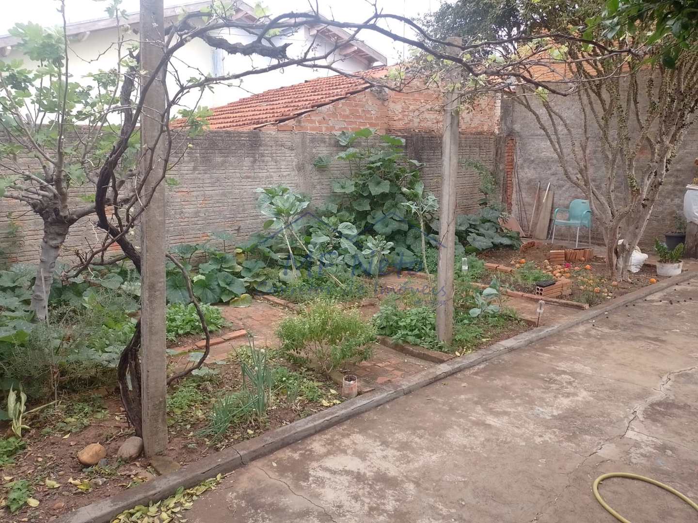 Casa à venda com 2 quartos, 200m² - Foto 10