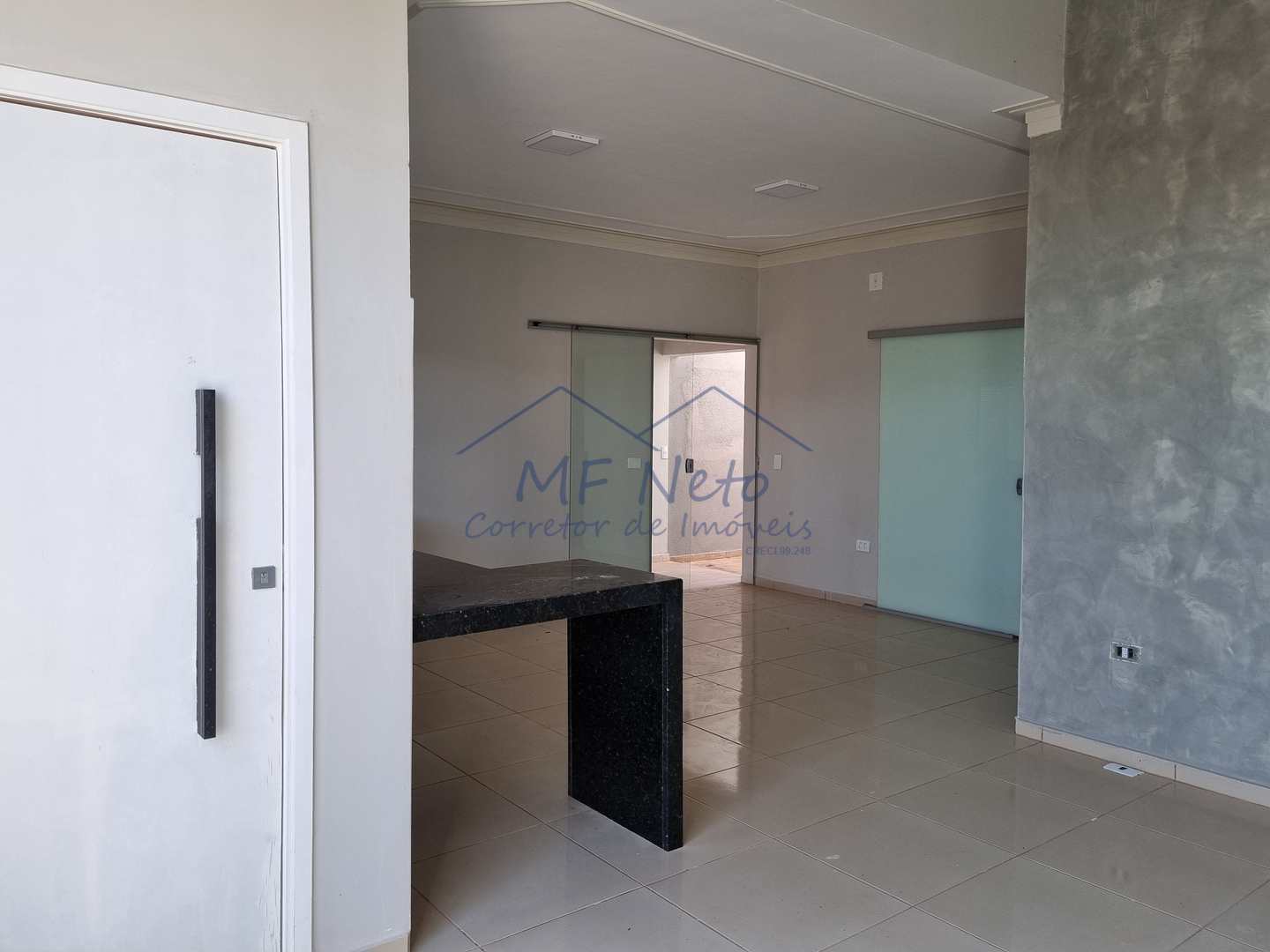 Casa à venda com 3 quartos, 250m² - Foto 5