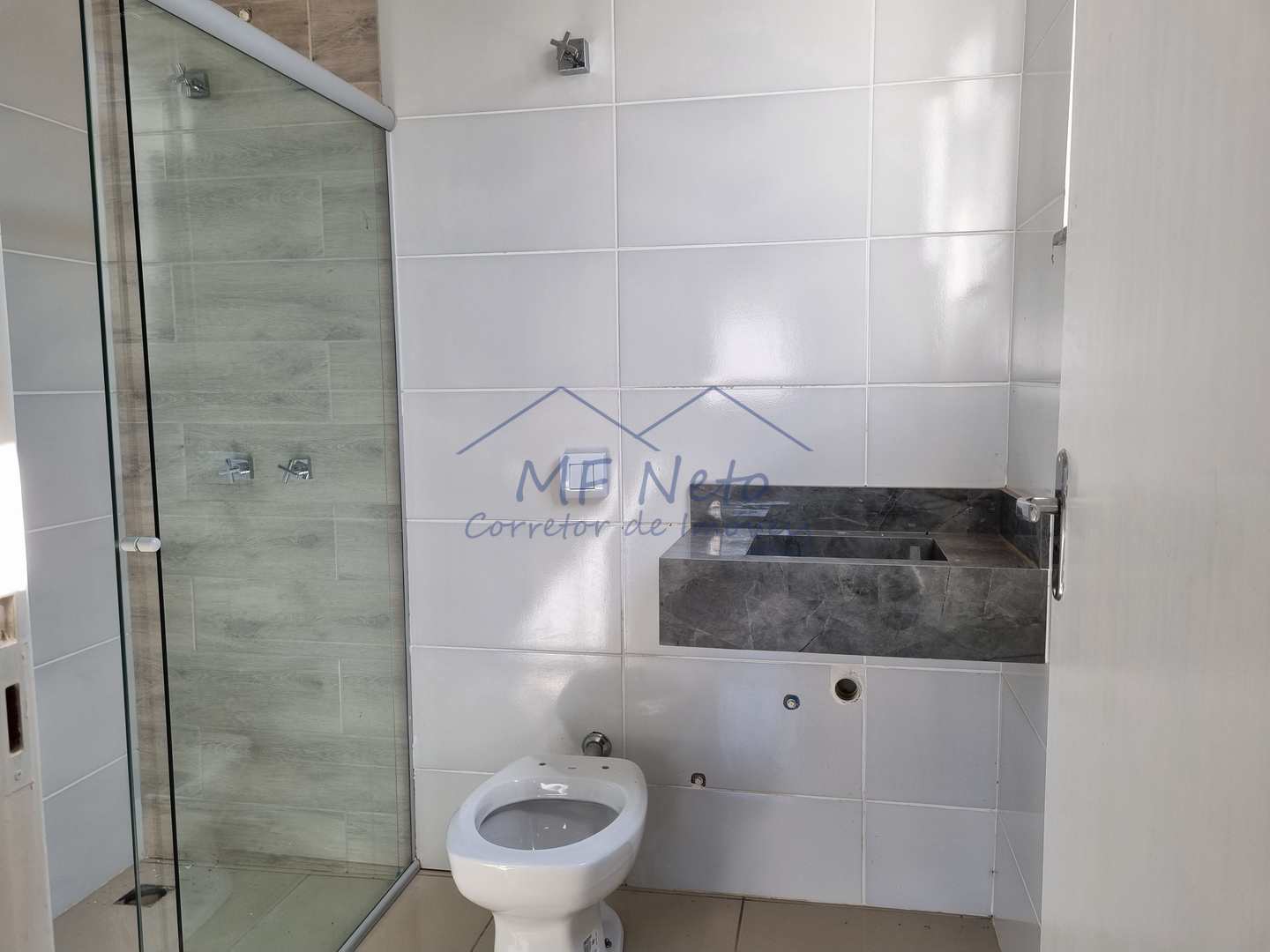 Casa à venda com 3 quartos, 250m² - Foto 14