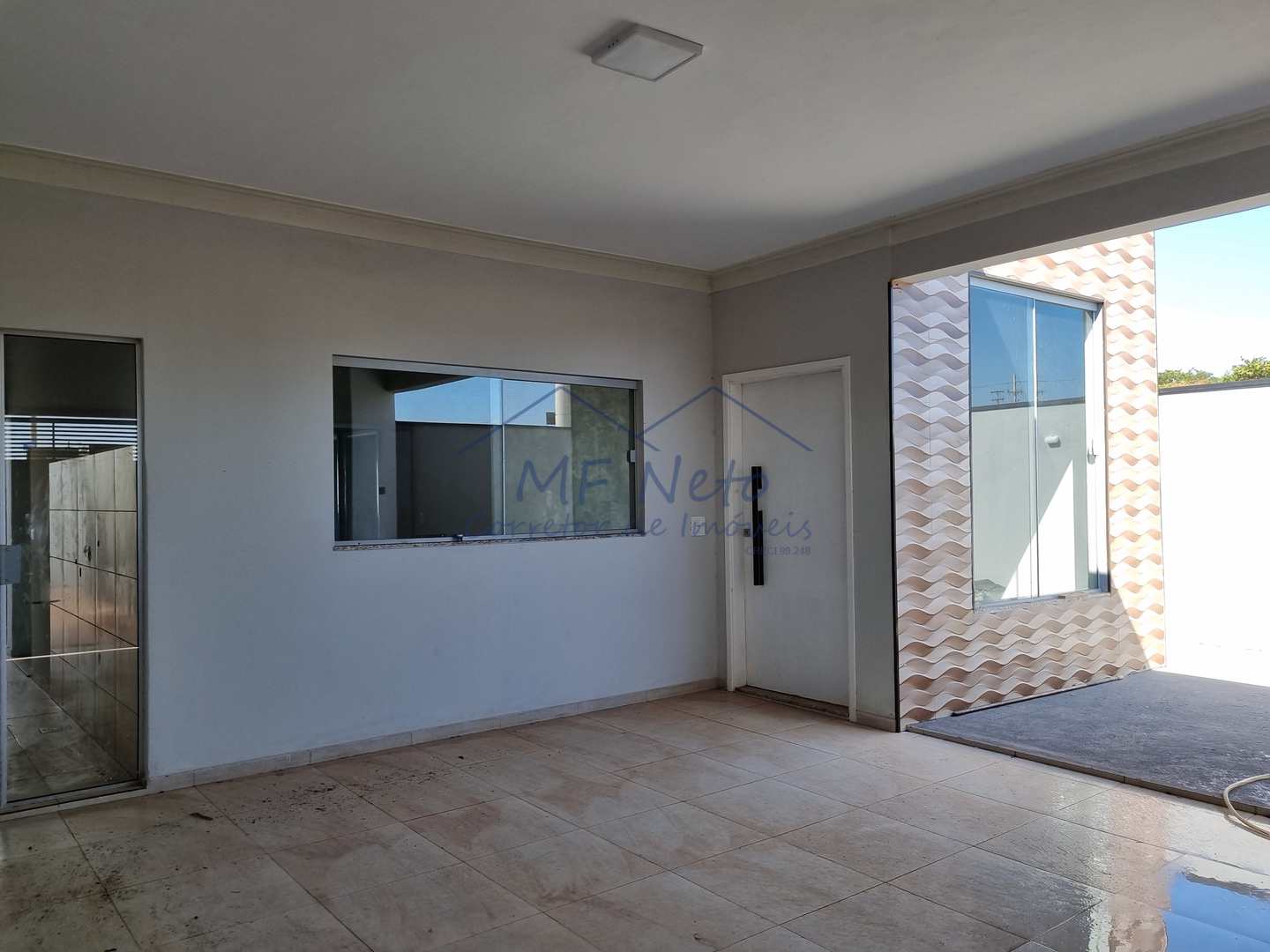 Casa à venda com 3 quartos, 250m² - Foto 4
