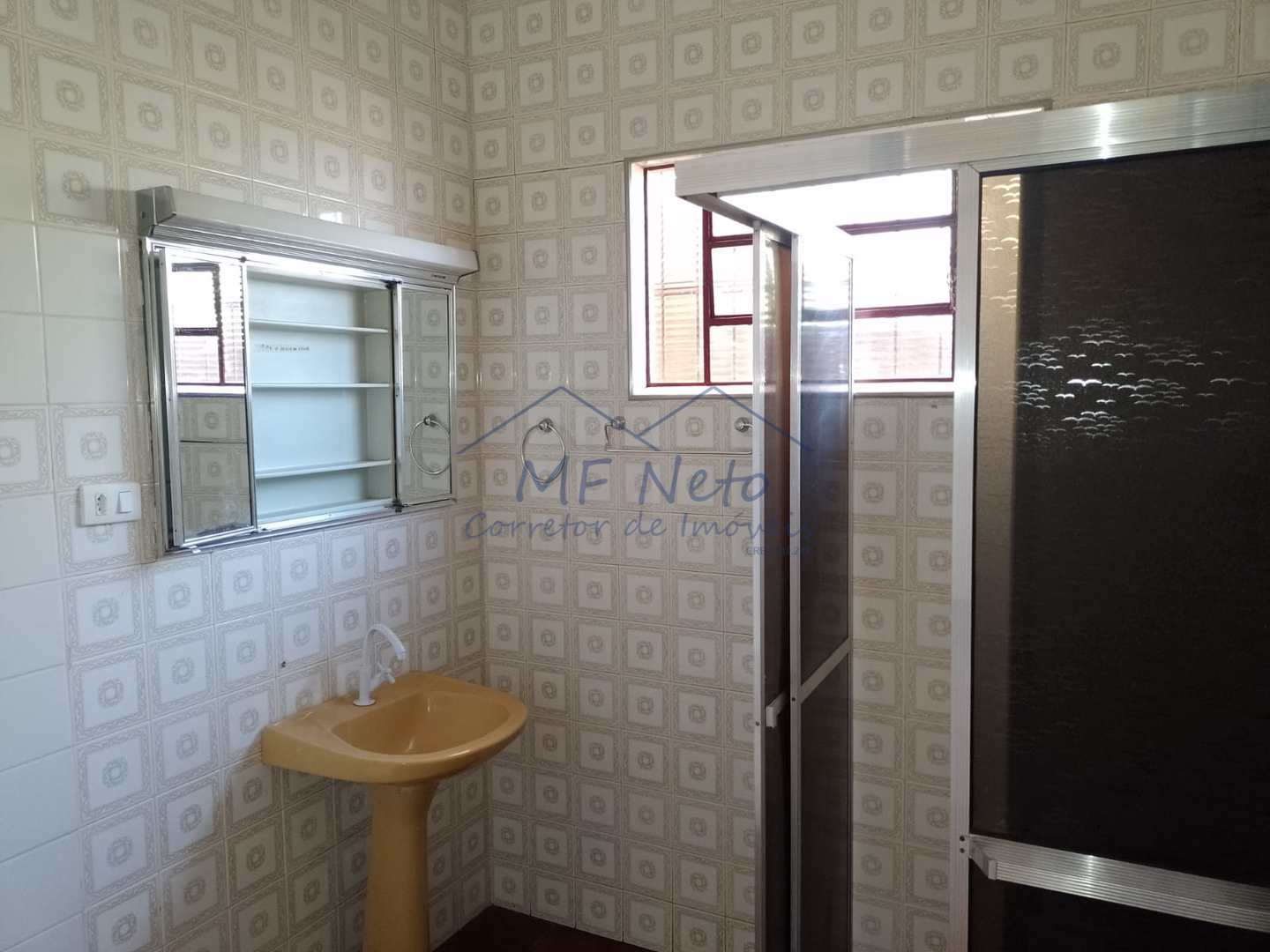 Casa à venda com 2 quartos, 350m² - Foto 18