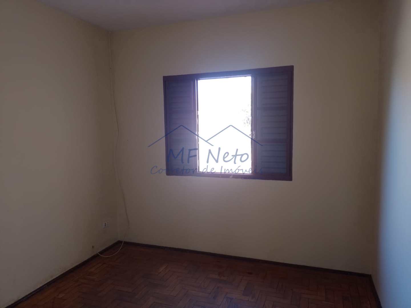 Casa à venda com 2 quartos, 350m² - Foto 17