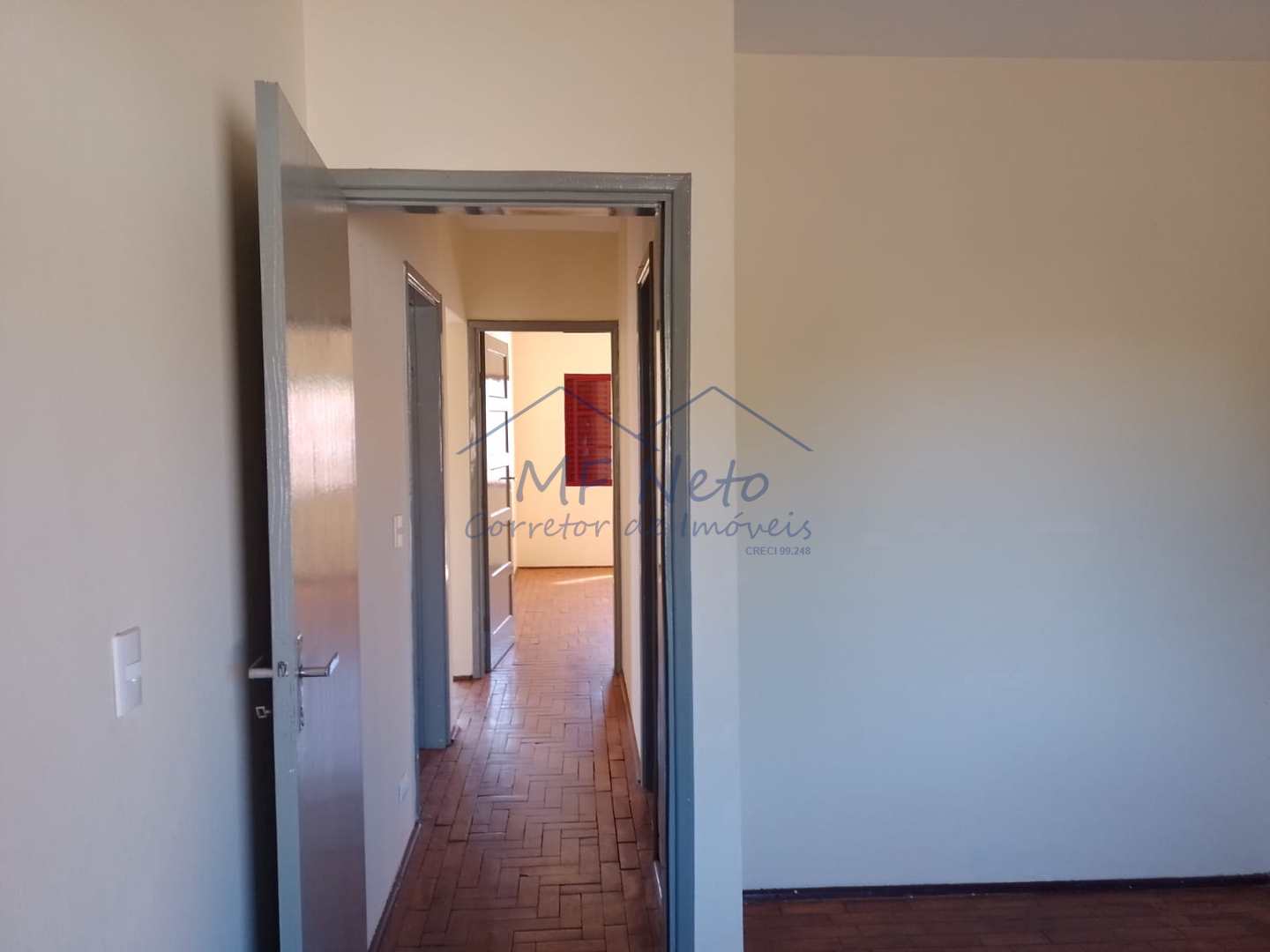 Casa à venda com 2 quartos, 350m² - Foto 15