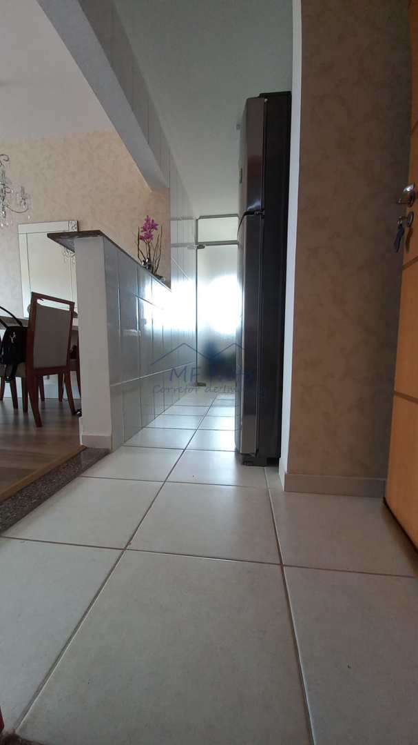 Apartamento à venda com 2 quartos, 65m² - Foto 12