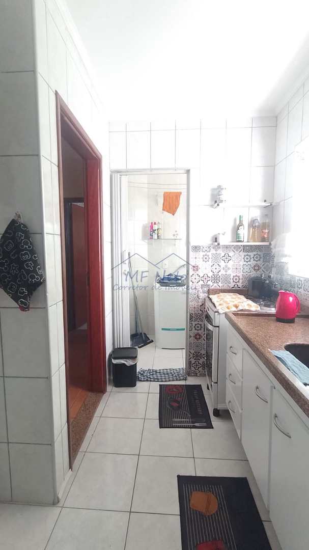 Apartamento para alugar com 2 quartos, 64m² - Foto 6