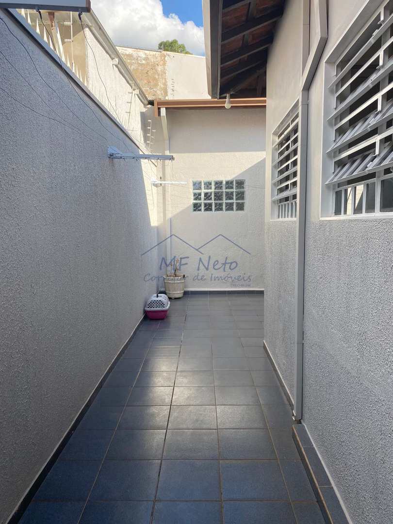 Casa à venda com 3 quartos, 279m² - Foto 12