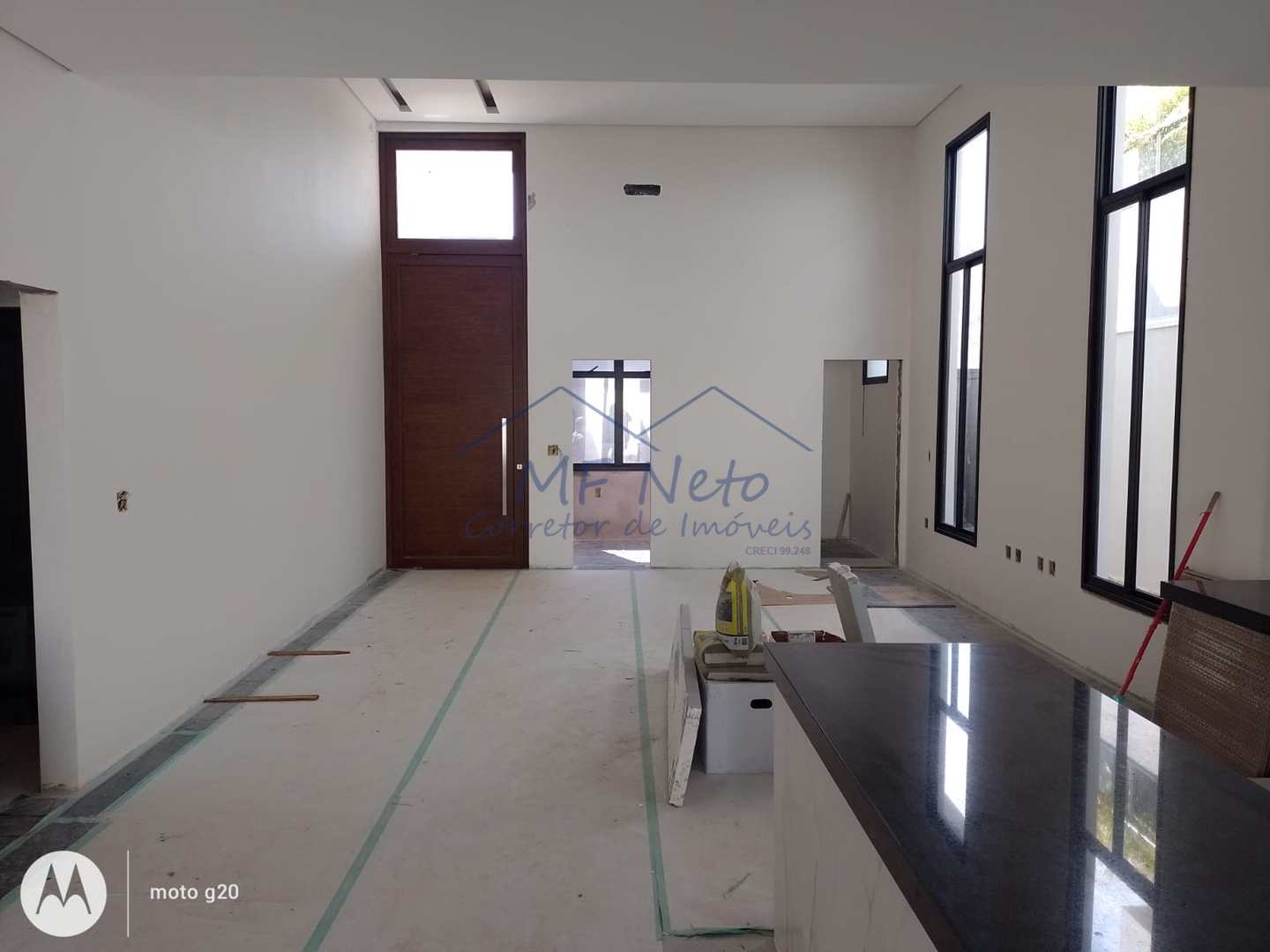 Casa de Condomínio à venda com 3 quartos, 392m² - Foto 4