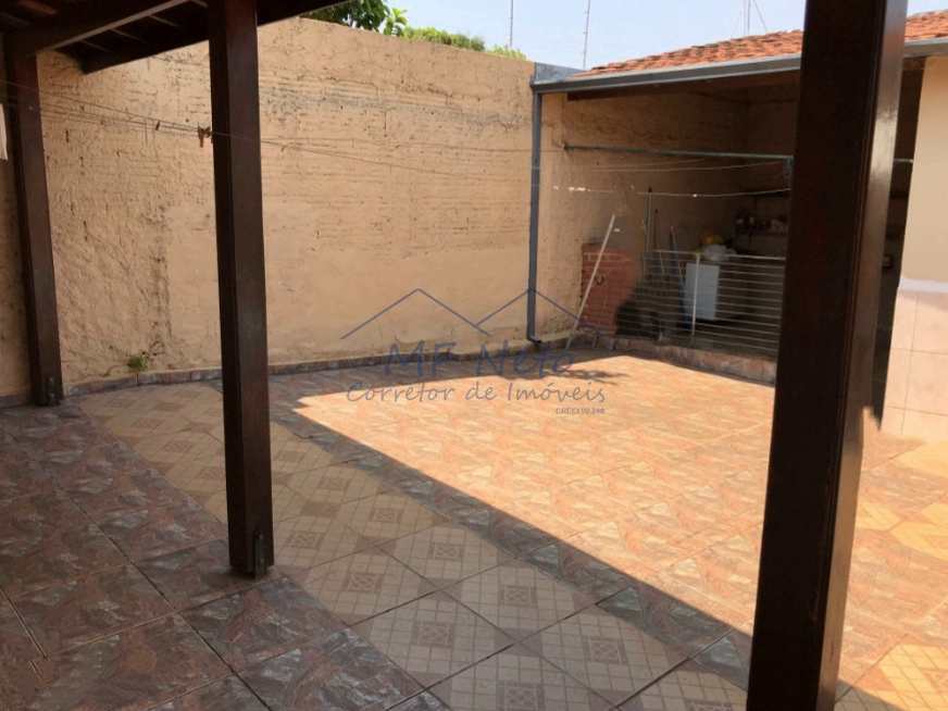 Casa à venda com 3 quartos, 331m² - Foto 12