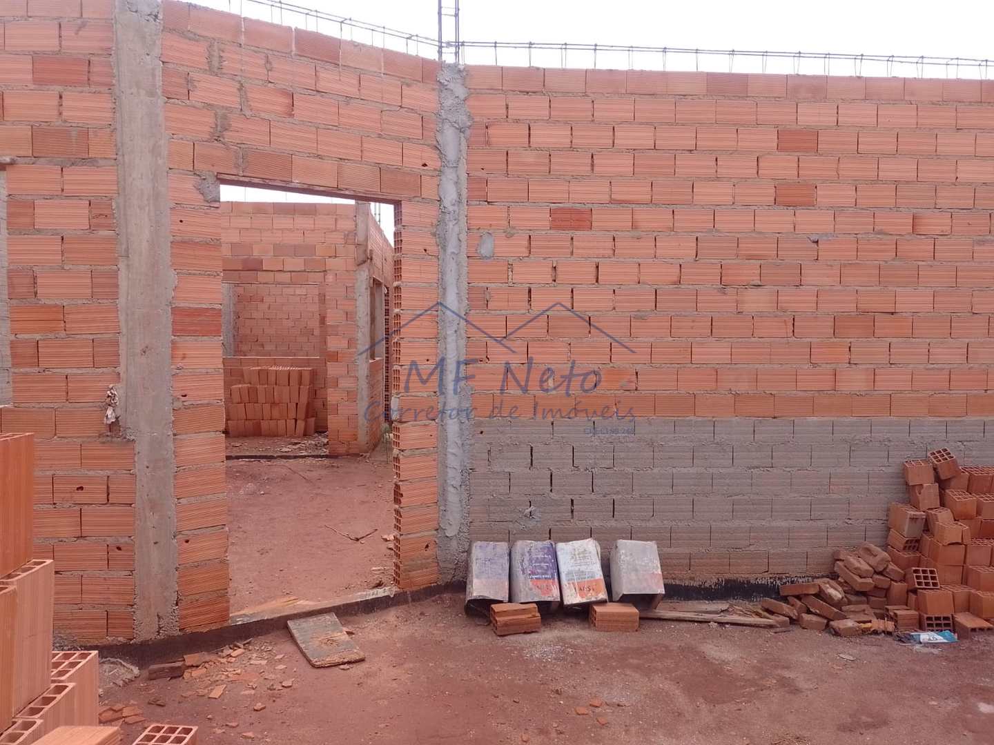 Casa à venda com 3 quartos, 250m² - Foto 3