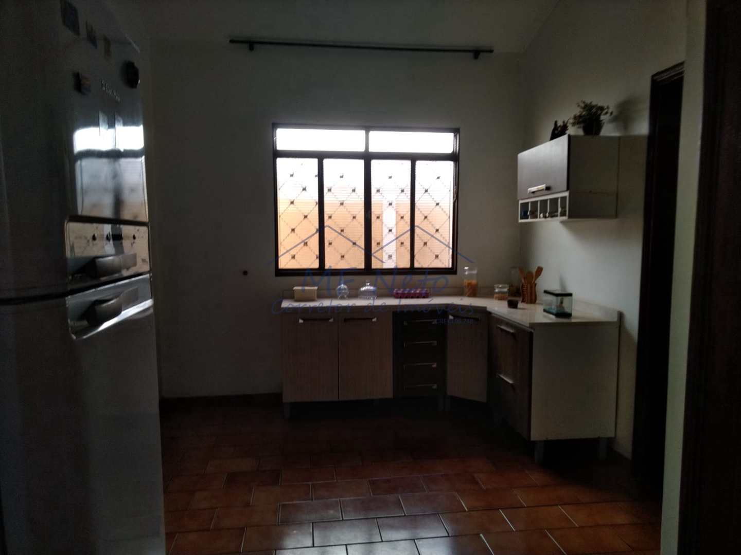 Casa à venda com 3 quartos, 250m² - Foto 7