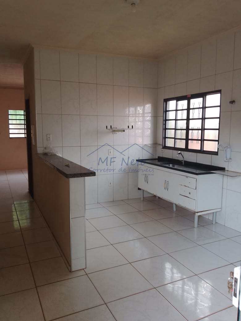 Casa à venda com 3 quartos, 360m² - Foto 1