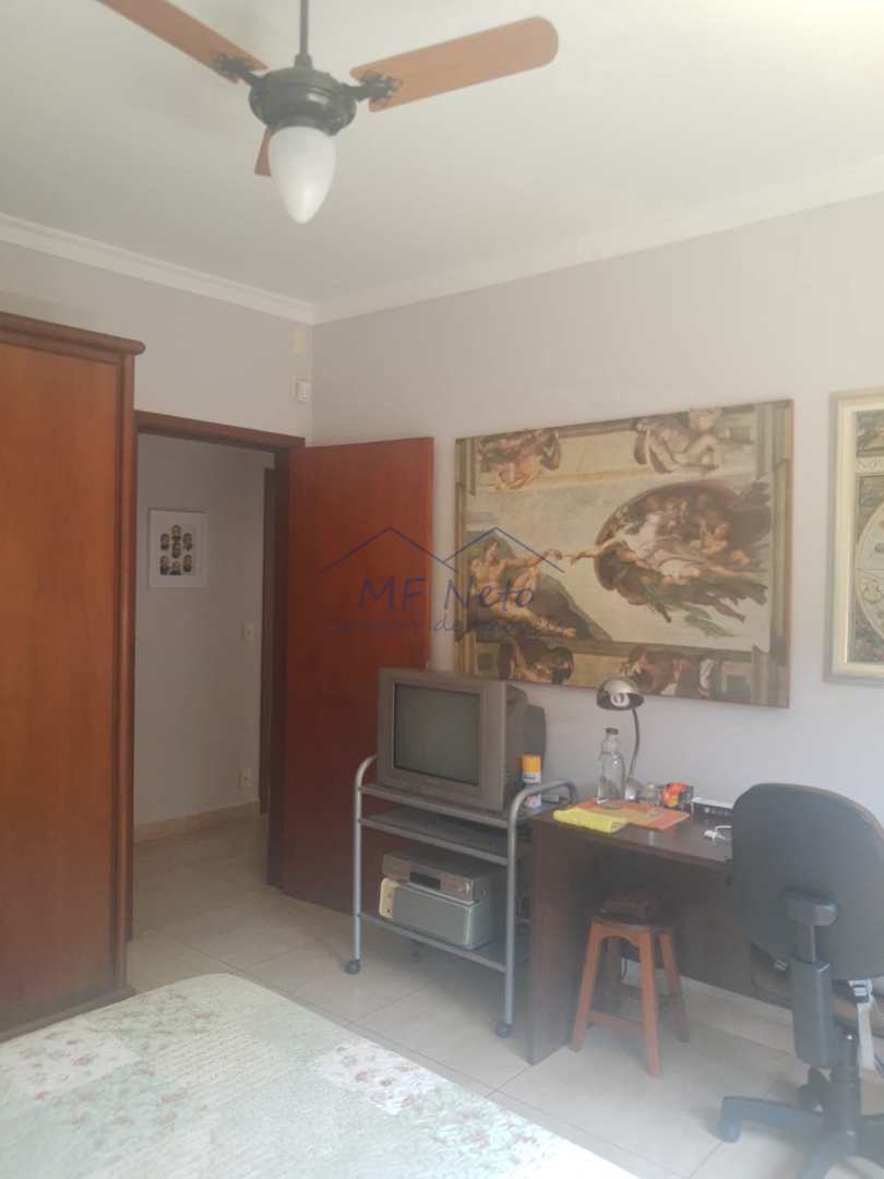 Casa à venda com 6 quartos, 600m² - Foto 62