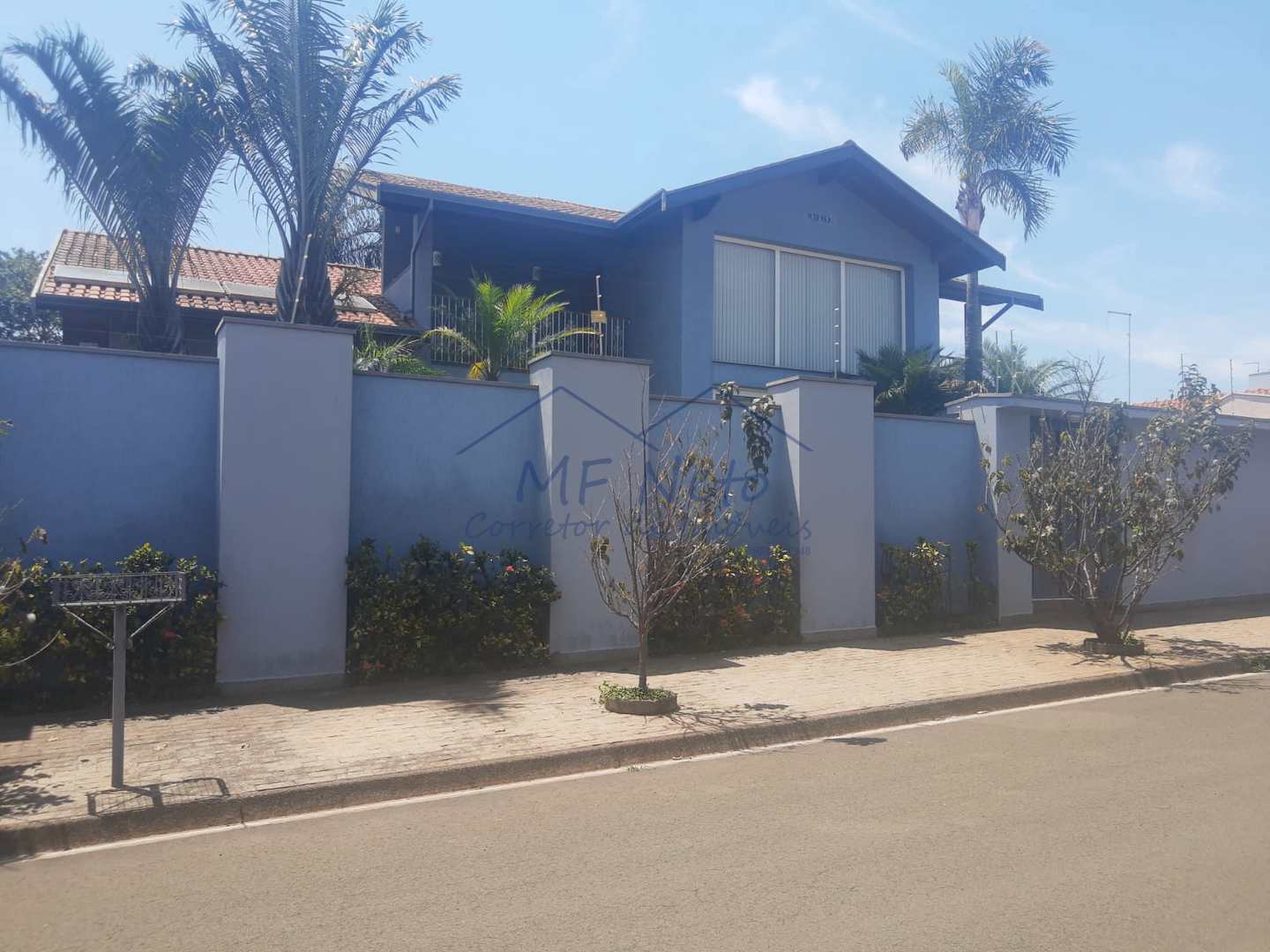 Casa à venda com 6 quartos, 600m² - Foto 3