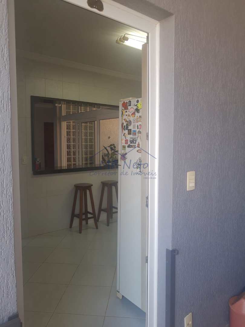 Casa à venda com 6 quartos, 600m² - Foto 24