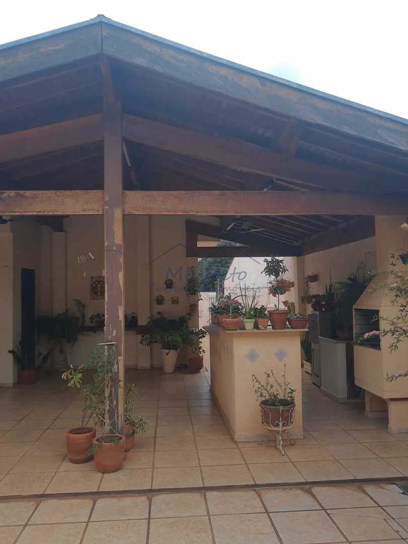 Casa à venda com 4 quartos, 330m² - Foto 47