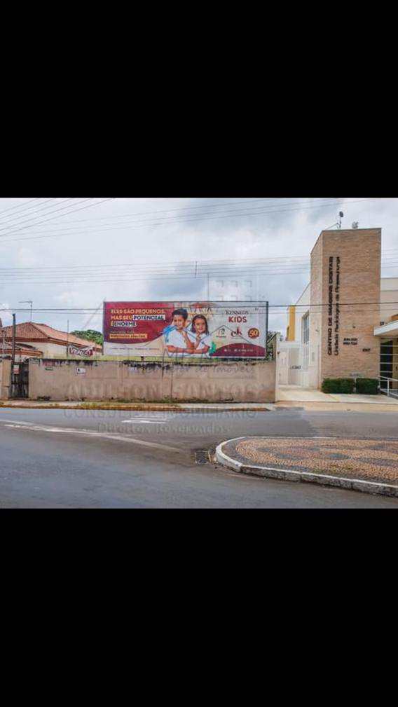 Loteamento e Condomínio à venda, 1100m² - Foto 1