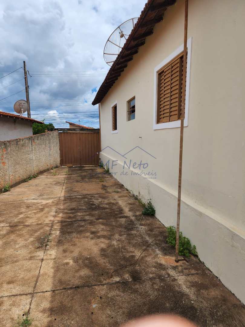 Casa à venda com 3 quartos, 360m² - Foto 17