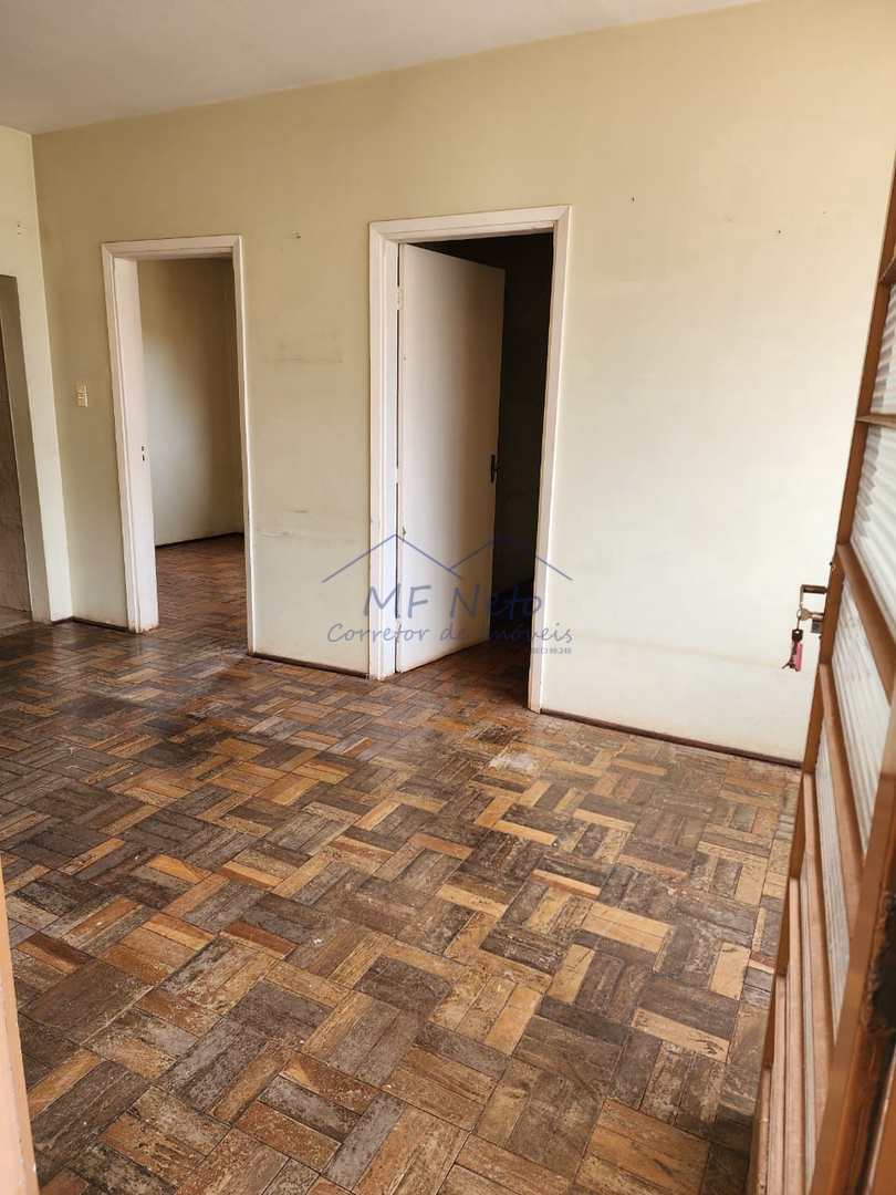 Casa à venda com 3 quartos, 360m² - Foto 4