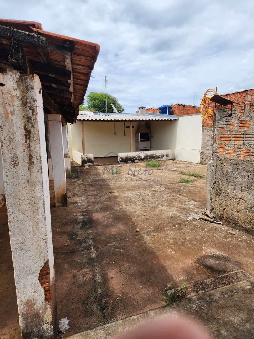 Casa à venda com 3 quartos, 360m² - Foto 14