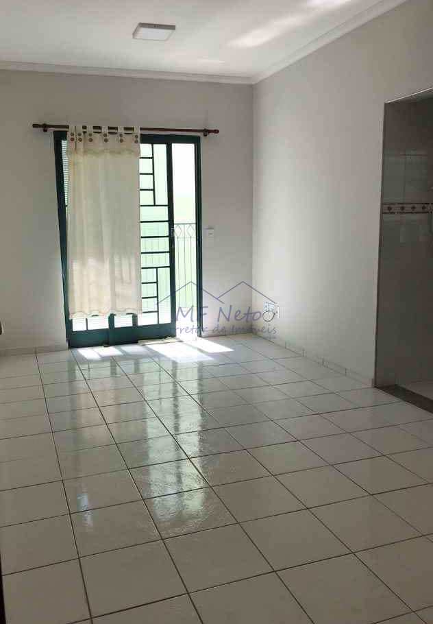 Apartamento à venda com 2 quartos, 64m² - Foto 2