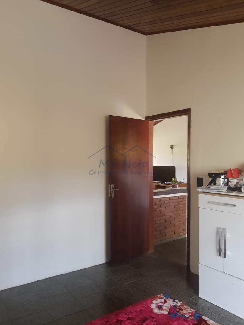 Casa à venda com 3 quartos, 250m² - Foto 9