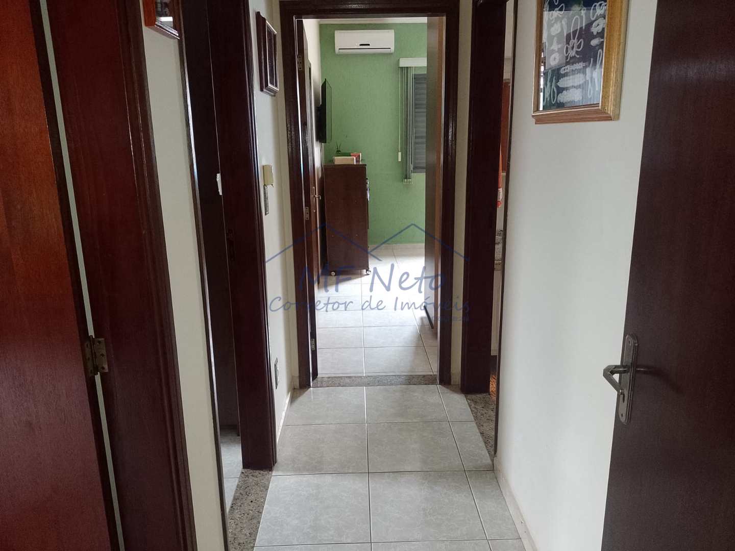 Casa à venda com 3 quartos, 345m² - Foto 8