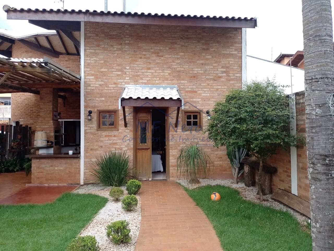 Casa à venda com 3 quartos, 360m² - Foto 4