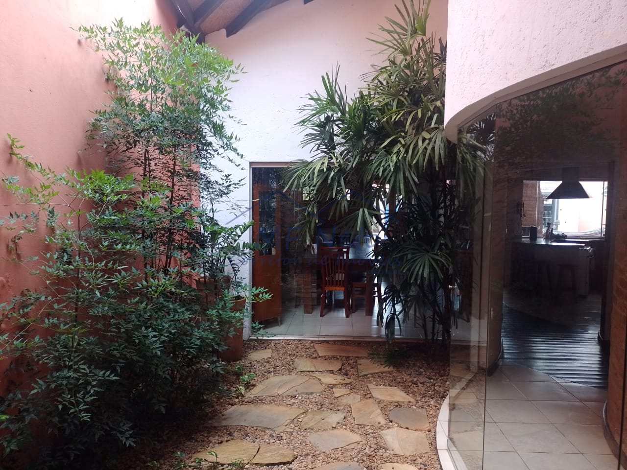 Casa à venda com 3 quartos, 360m² - Foto 56