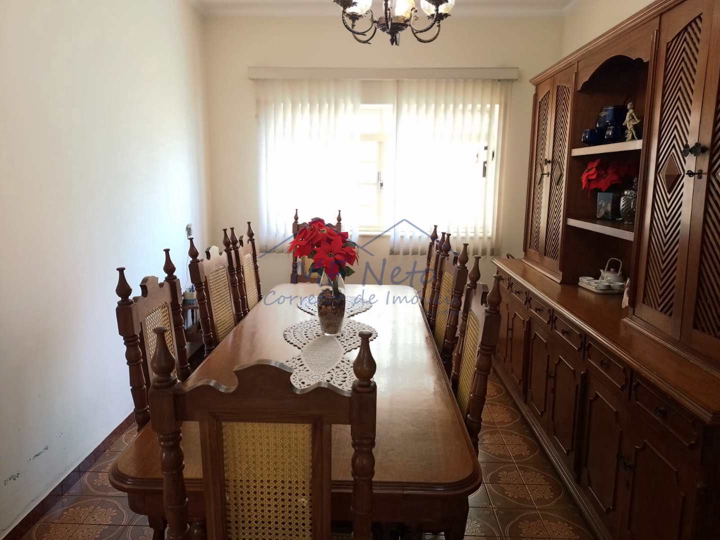 Casa à venda com 3 quartos, 360m² - Foto 8