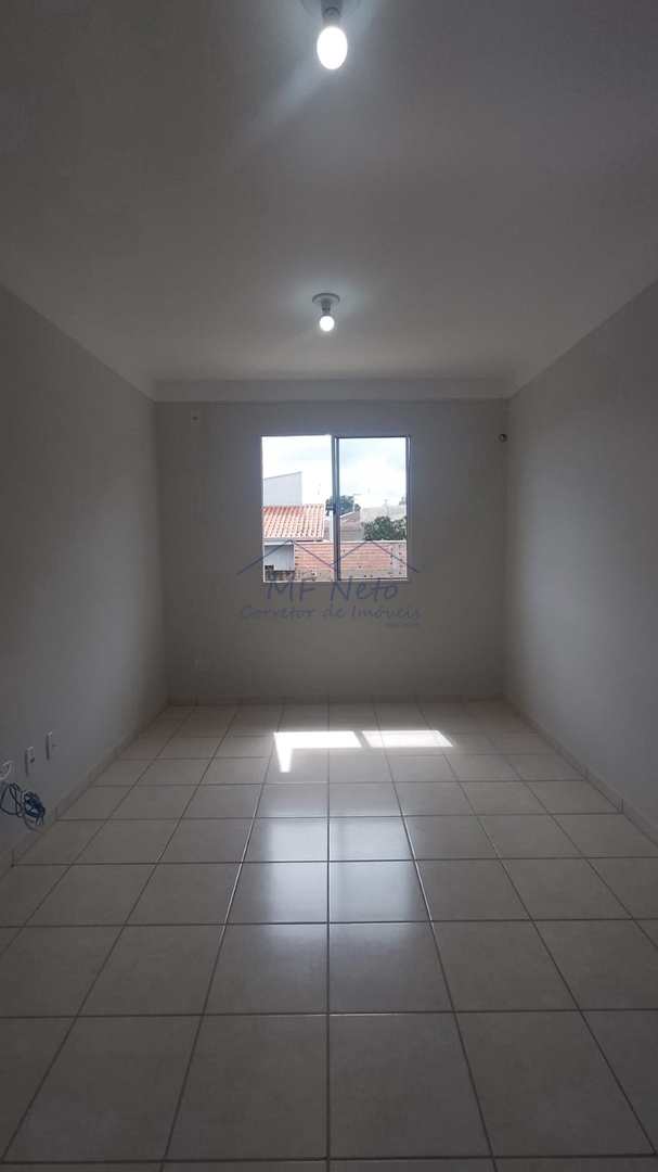 Apartamento para alugar com 2 quartos, 81m² - Foto 3