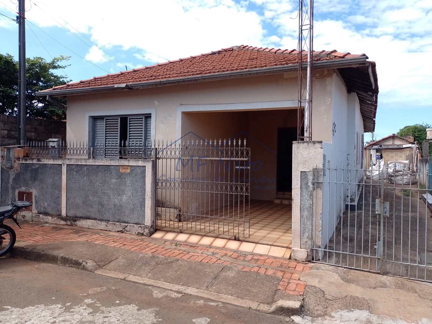 Casa à venda com 2 quartos, 350m² - Foto 3