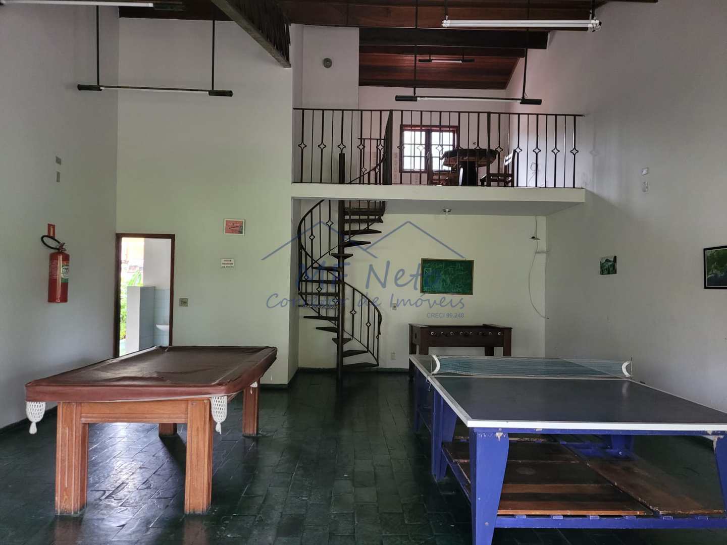 Casa à venda com 2 quartos, 64m² - Foto 9