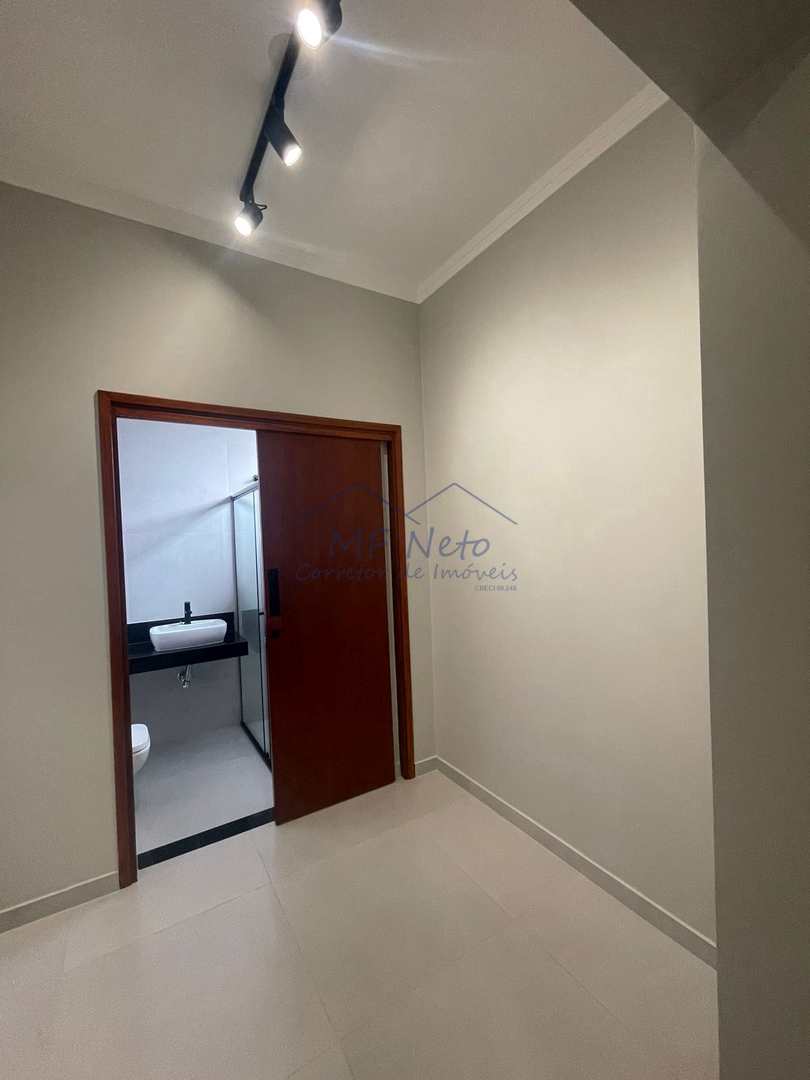 Casa à venda com 3 quartos, 250m² - Foto 9