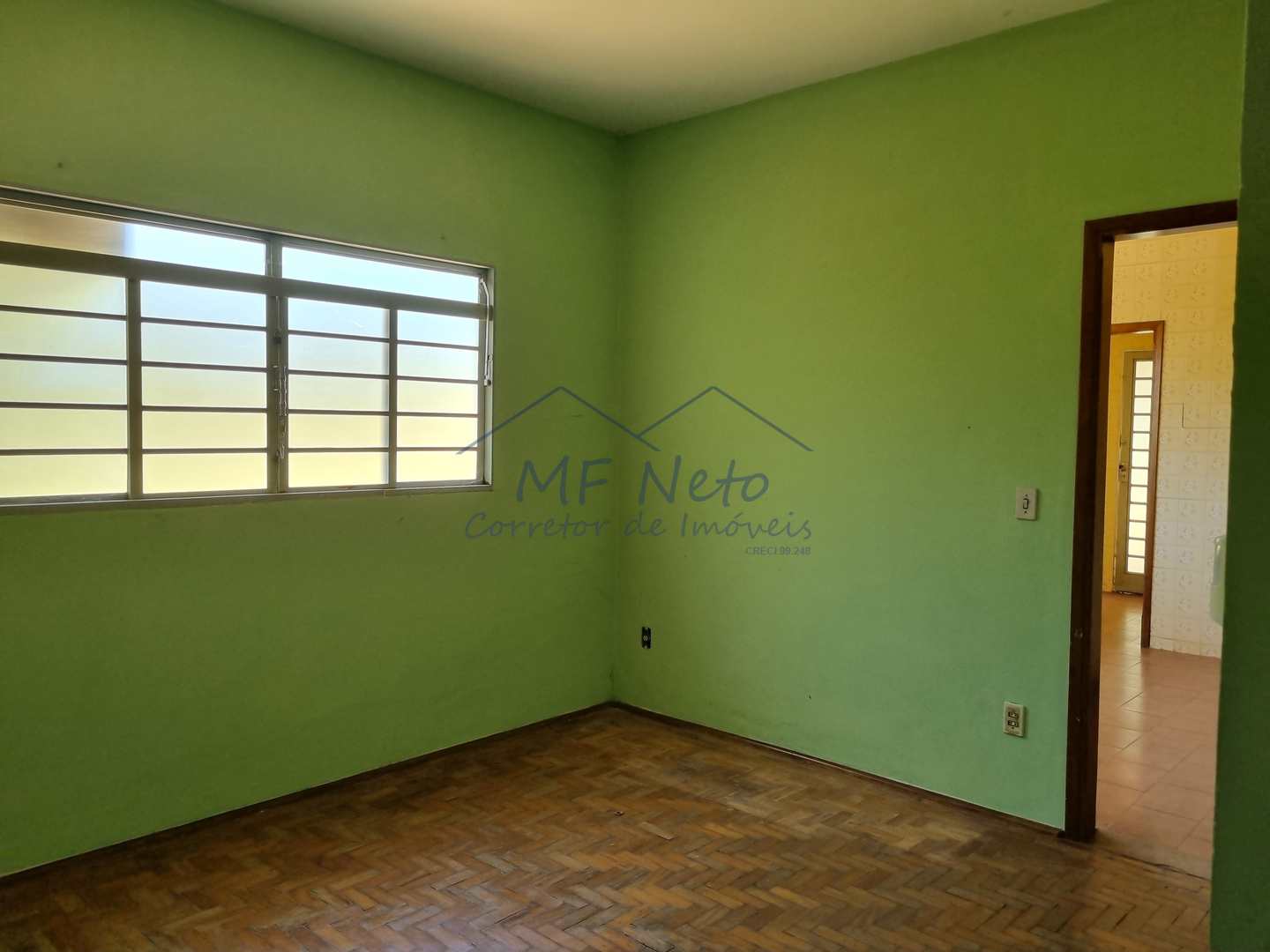 Casa à venda com 3 quartos, 300m² - Foto 4