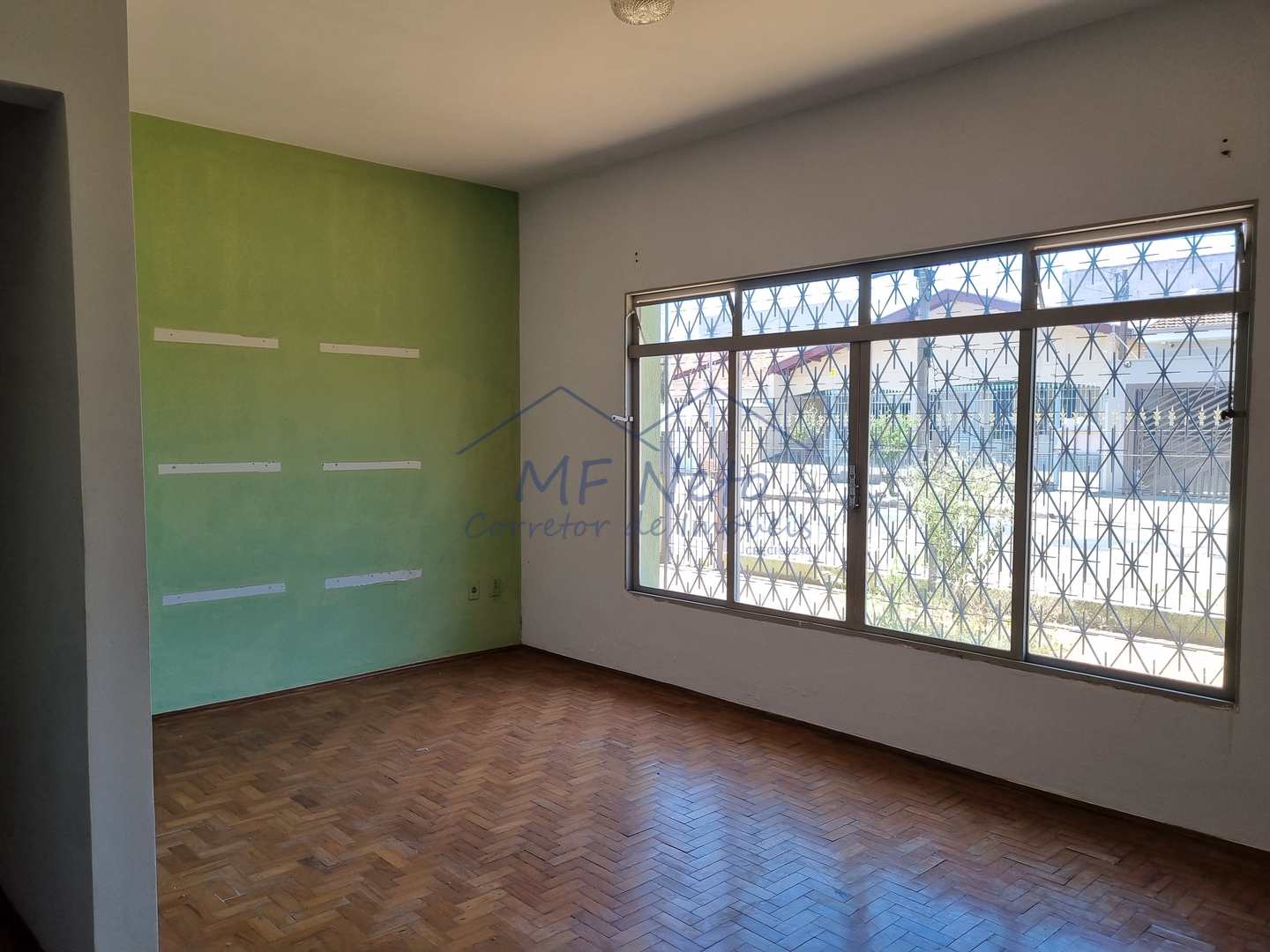 Casa à venda com 3 quartos, 300m² - Foto 3