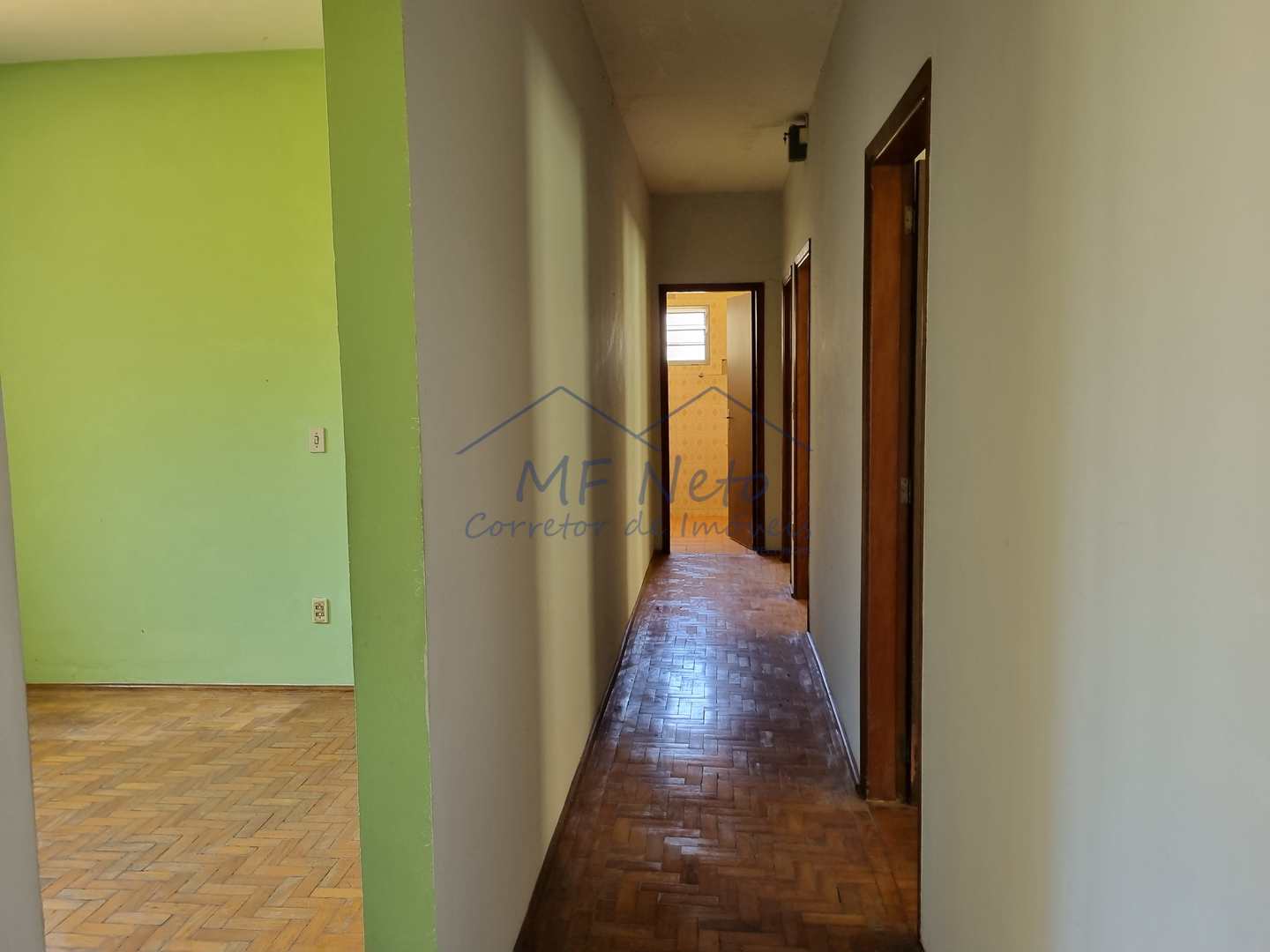 Casa à venda com 3 quartos, 300m² - Foto 8