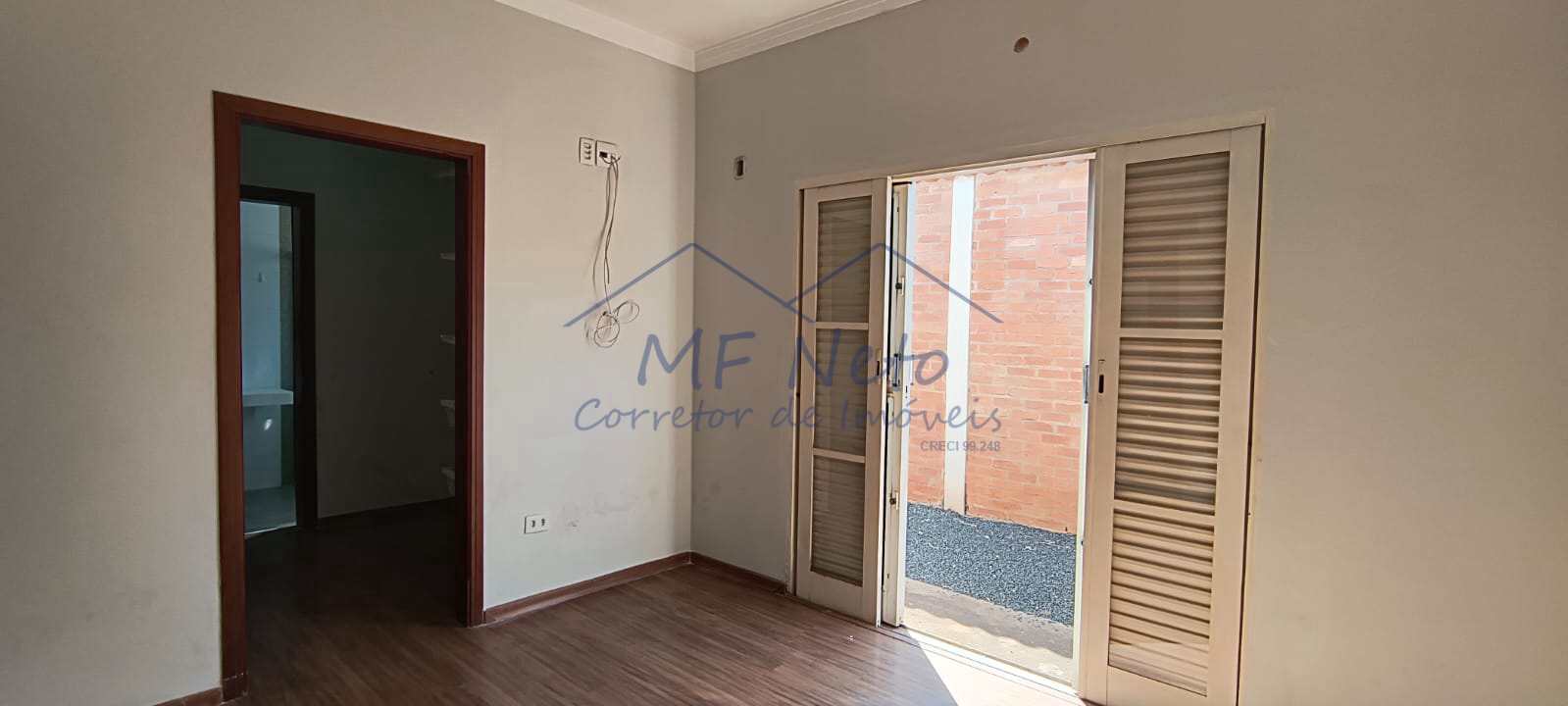 Casa à venda com 2 quartos, 308m² - Foto 11