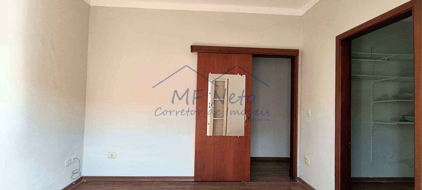 Casa à venda com 2 quartos, 308m² - Foto 15