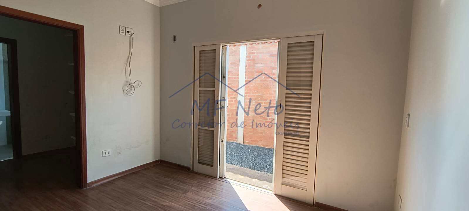 Casa à venda com 2 quartos, 308m² - Foto 10