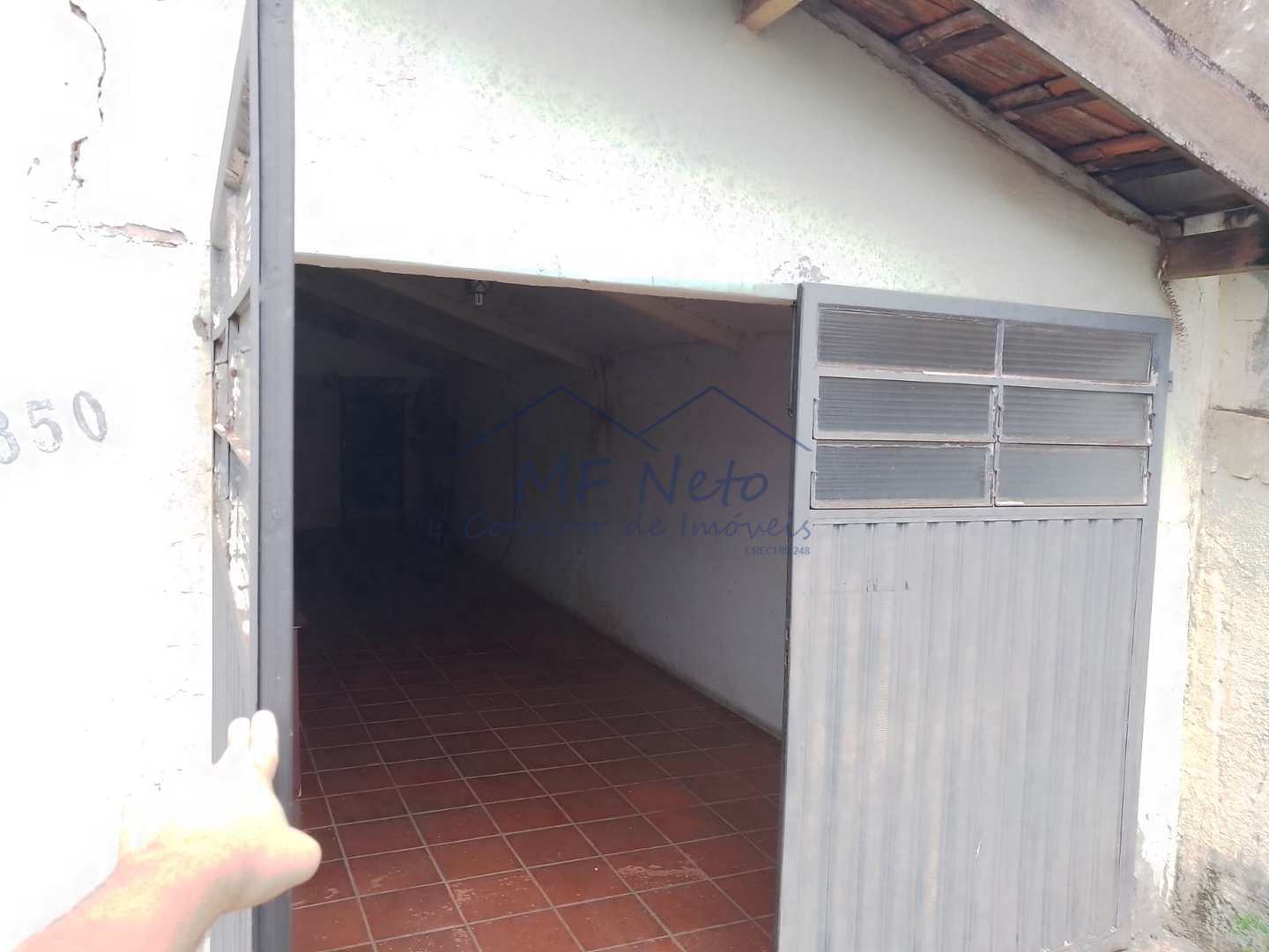 Casa à venda com 3 quartos, 300m² - Foto 2