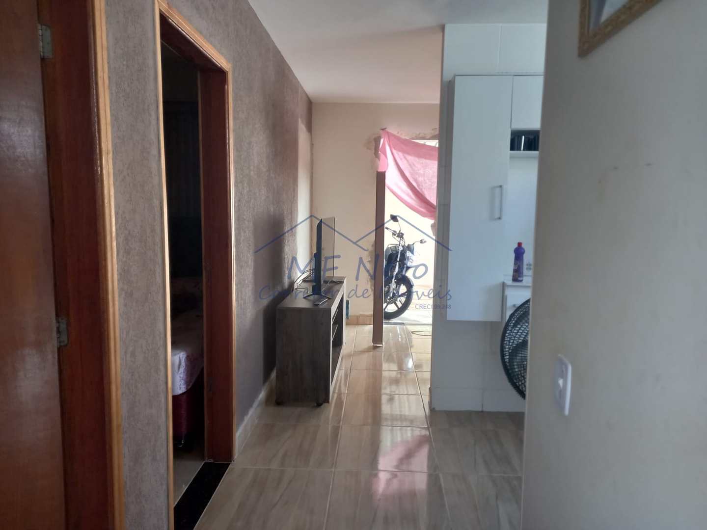 Casa à venda com 2 quartos, 200m² - Foto 4