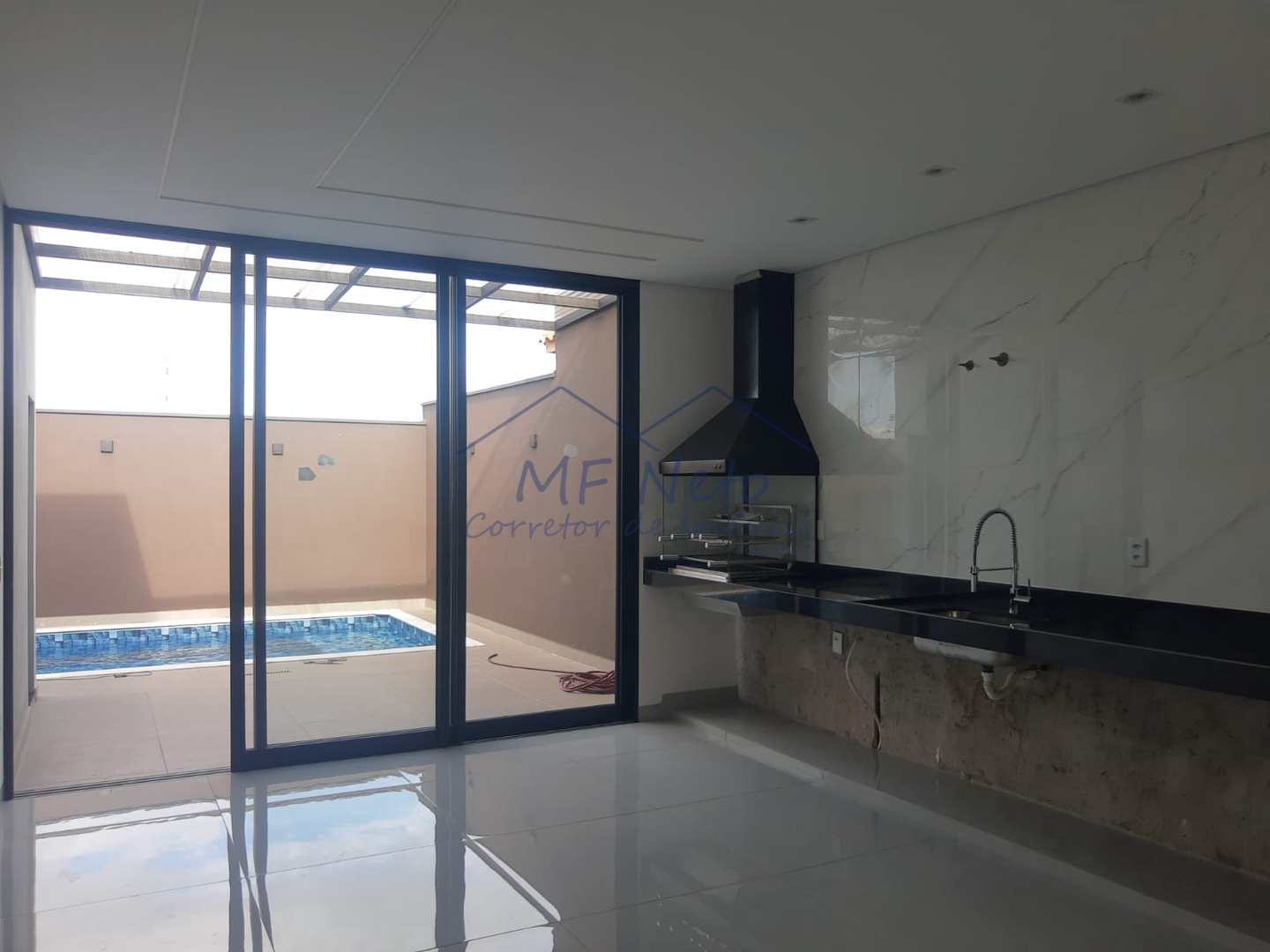 Casa à venda com 3 quartos, 250m² - Foto 23