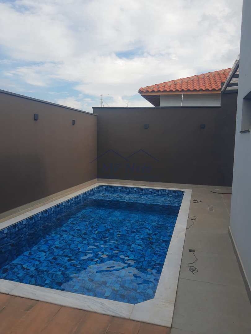 Casa à venda com 3 quartos, 250m² - Foto 13