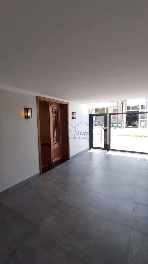 Casa à venda com 3 quartos, 168m² - Foto 14