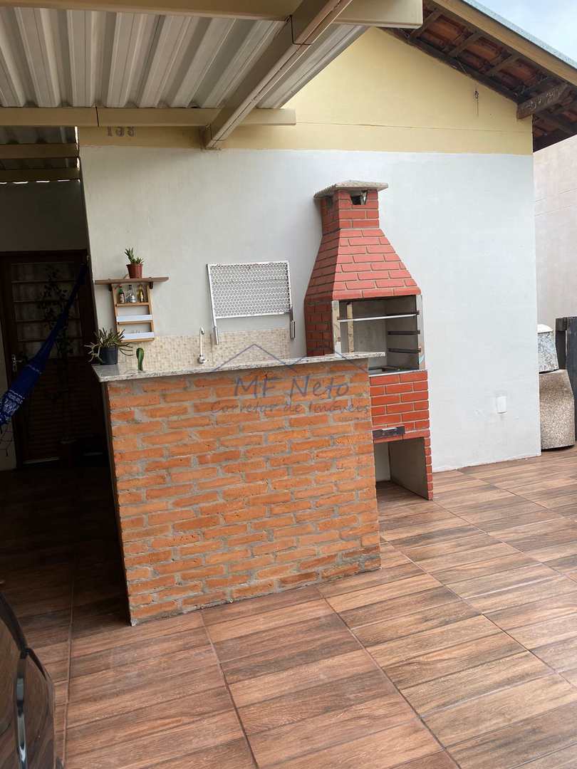 Casa à venda com 2 quartos, 180m² - Foto 17